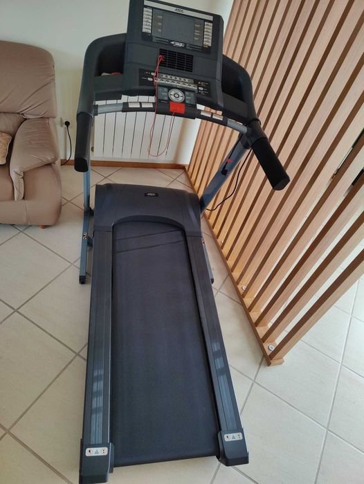 Passadeira elétrica BH Fitness F4 Domfit