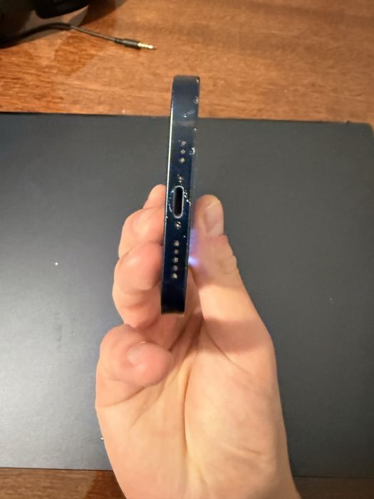 iPhone 12 64 гб 100% акамулятор