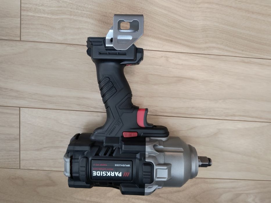 PARKSIDE PERFORMANCE® Akumulatorowy klucz udarowy, 20 V, PASSP 20-Li C4 + bateria (bez ładowarki)