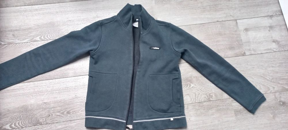 Zestaw ubrań  w rozm.  146-152 cm 18 sztuk