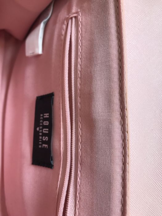 Torebka na pasku blady róź