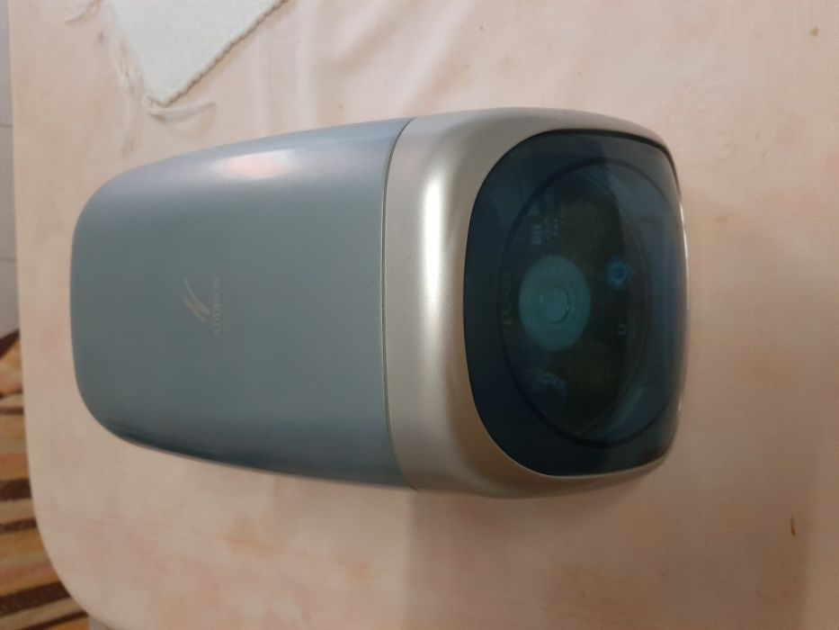 Caixa arquivadora com capacidade para arquivar 60 cd ou dvd