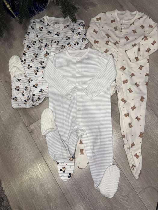 Чоловічки Disney /Primark 80 розмір