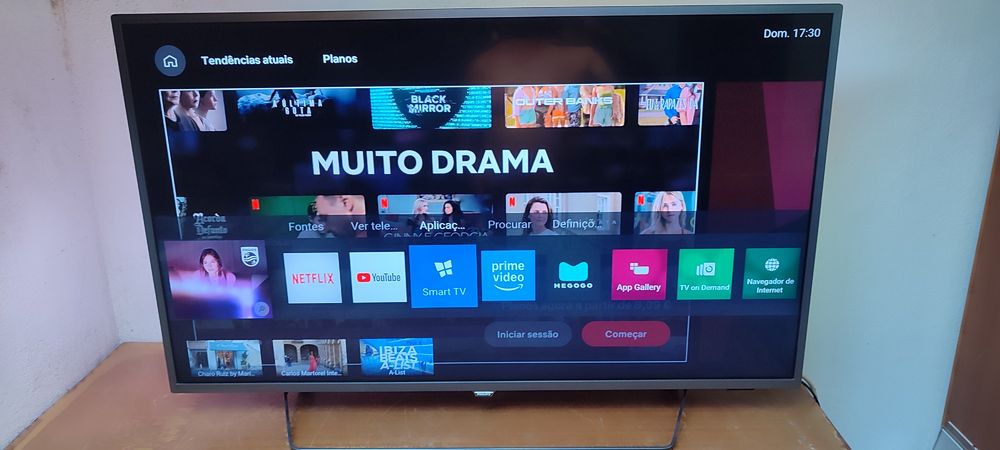 Smart TV 43 polegadas PHILIPS 4k UHD