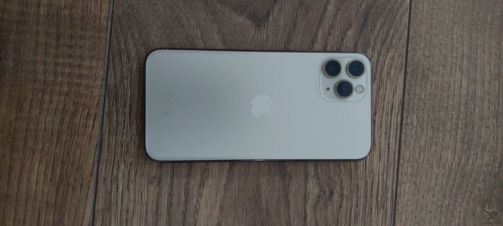iPhone 11 pro złoty 64Gb