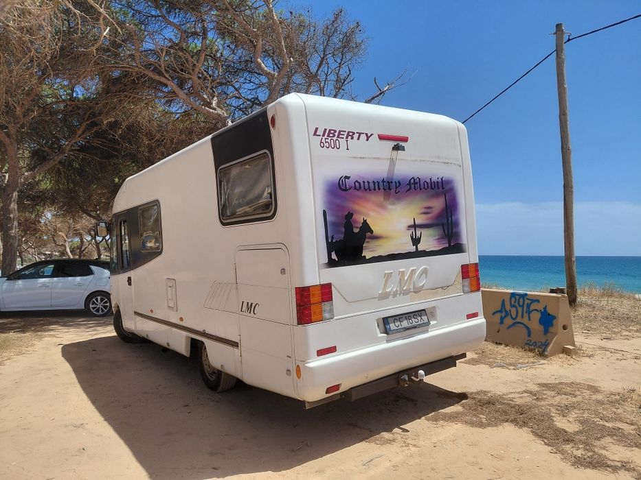 Autocaravana   LMC 650I LIberty integrada 2.8  JTD