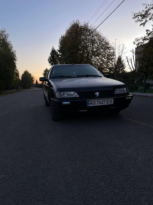 Пежо405 1.9 бензин  1989р.в