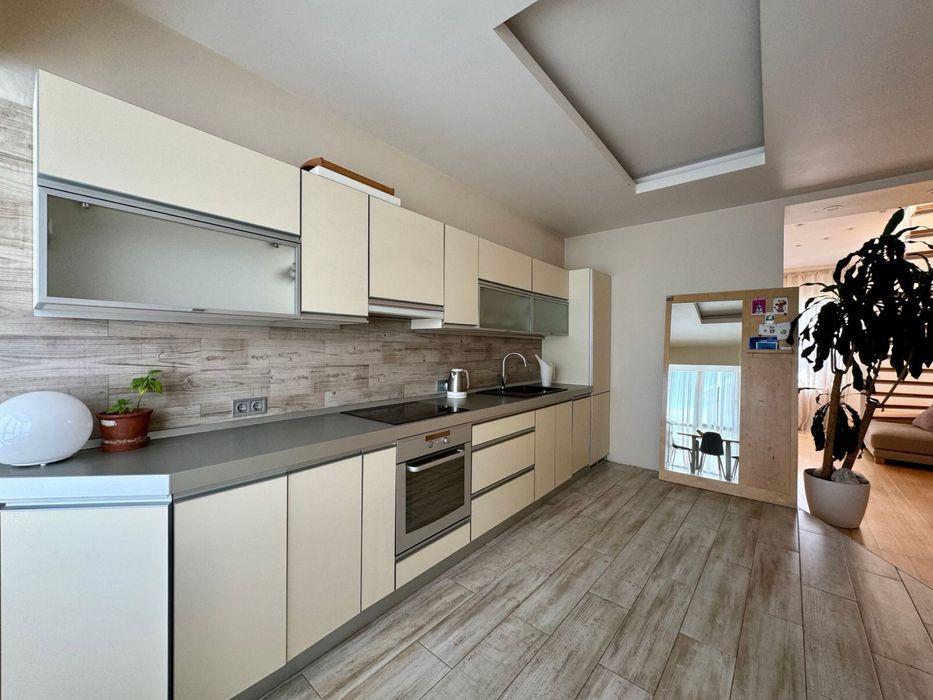 Продаж Без% 143м2 5К Шелковичная 7а центр Печерск Институтская