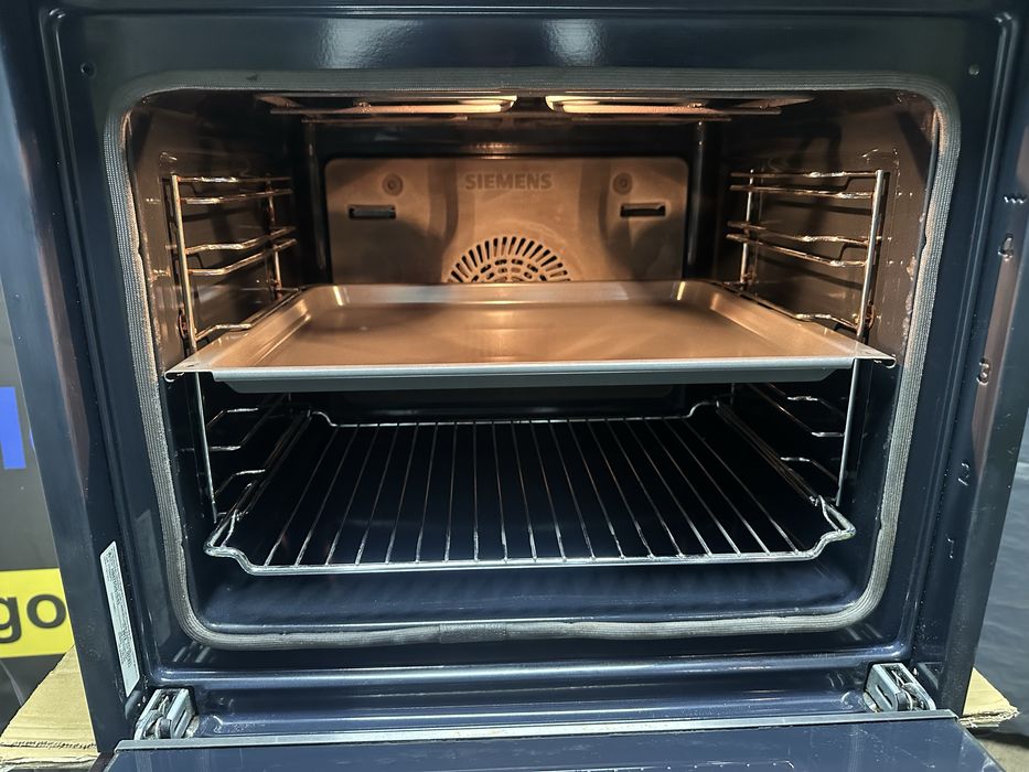 Духовий шкаф Siemens IQ700/A+++/4D hotAir/softMove/fastPreheat