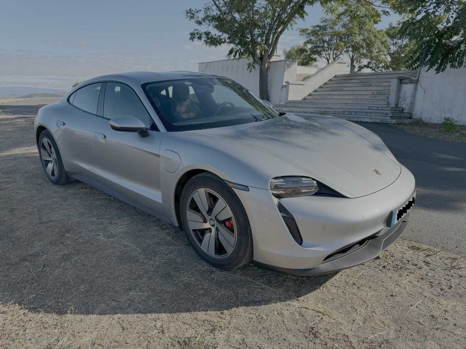 Porsche Taycan 4S Bateria Performance Plus