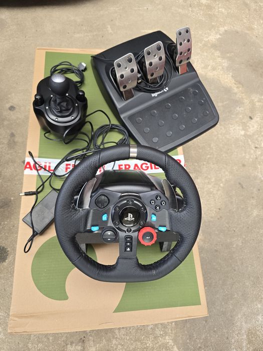 Volante + Pedais + Manete mudanças - Logitech G29 (pc ps3 ps4)