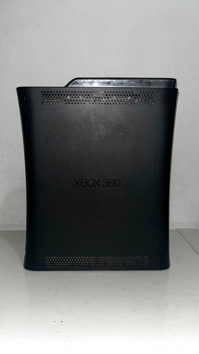 Xbox 360 120GB em Ótimo estado - Totalmente Funcional