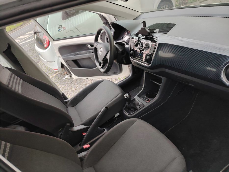 VW Up 2018 só 62.000 Km Bluetooth GARANTIA 18 MESES (Leia a descrição)