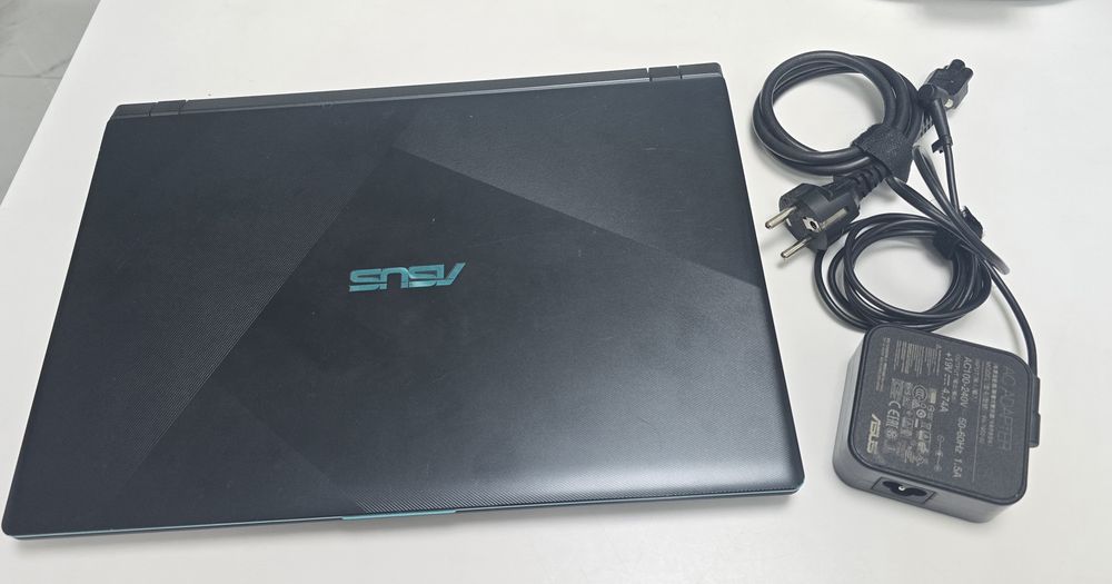 Portatil Asus excelente estado