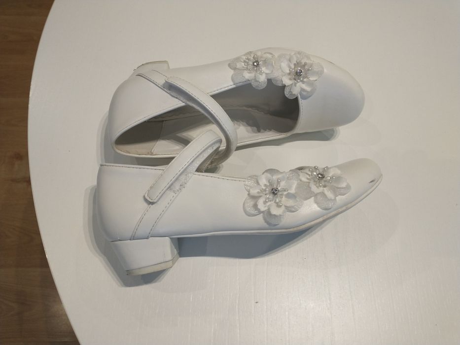 Buty białe 35 dla dziewczynki