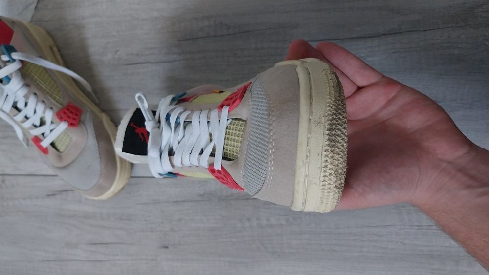 Jordany 4 rozmiar 43