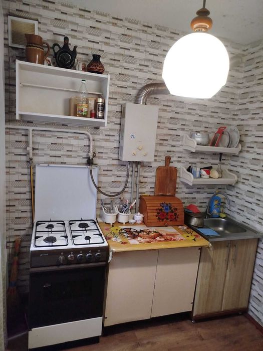 Здається 2к квартира, центр, район центрального гастроному