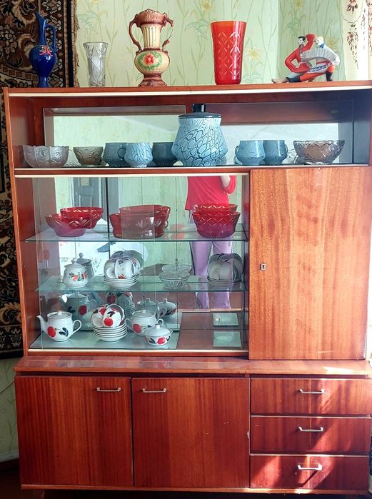 Продам новые сервизы и б/у