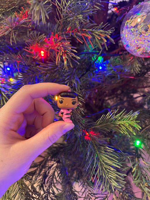 Фігурки Stranger things kinder по 40 грн