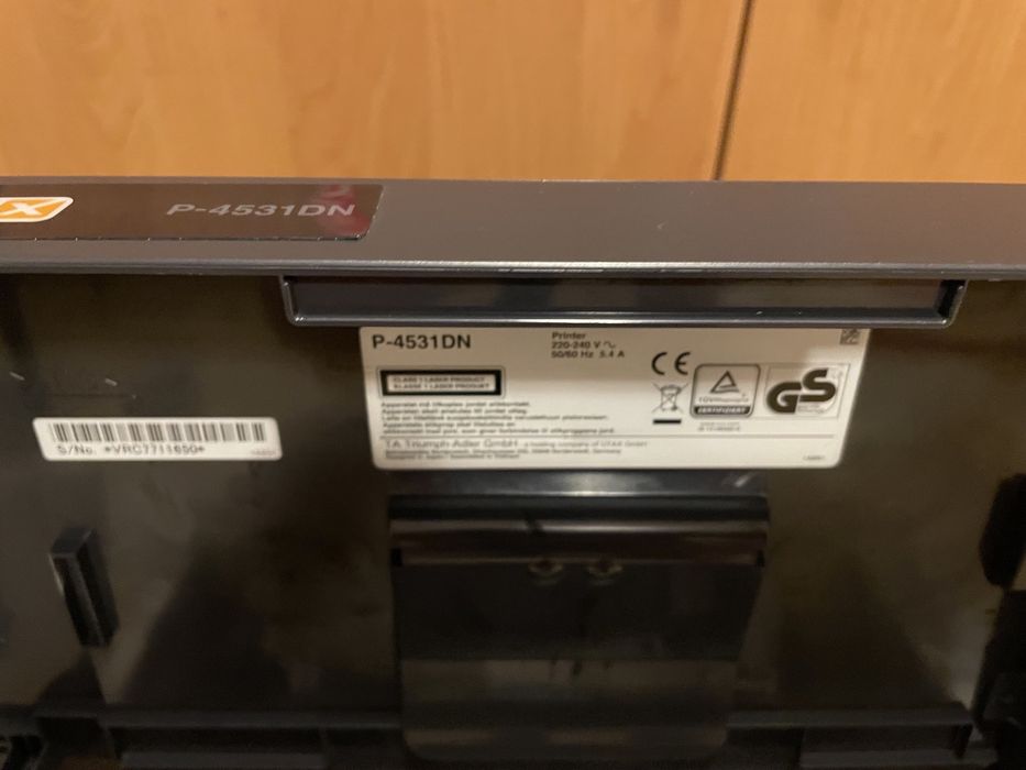 Utax p4531 drukarka laserowa uszkodzony bęben porysowany