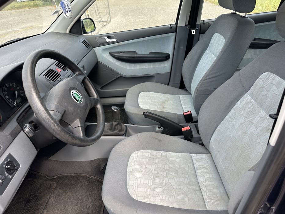 Skoda Fábia 1.4. Comfort 90 Mil quilómetros
