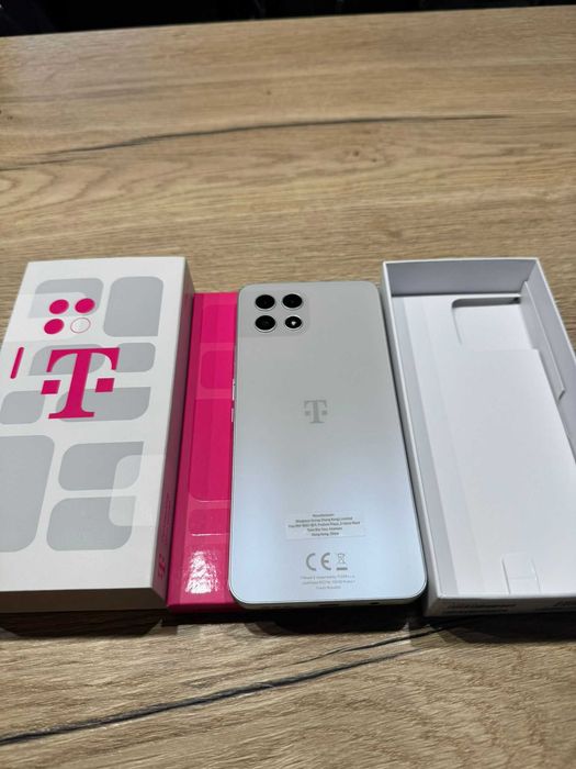 T-Mobile T Phone 5G 6 GB / 128 GB