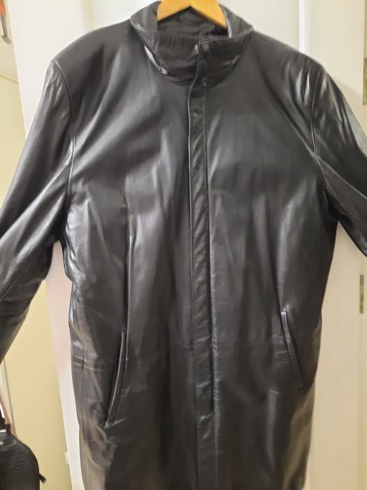 Продам шкіряний плащ
