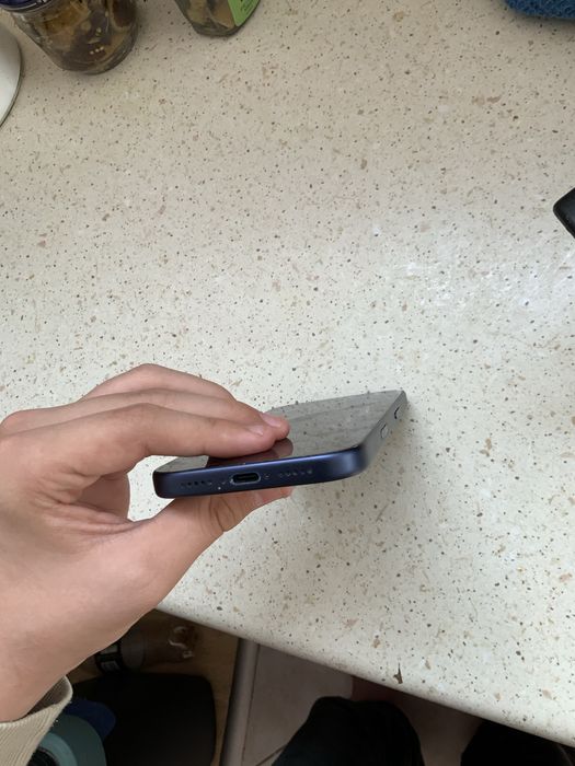 Iphone 17 pro dobry stan