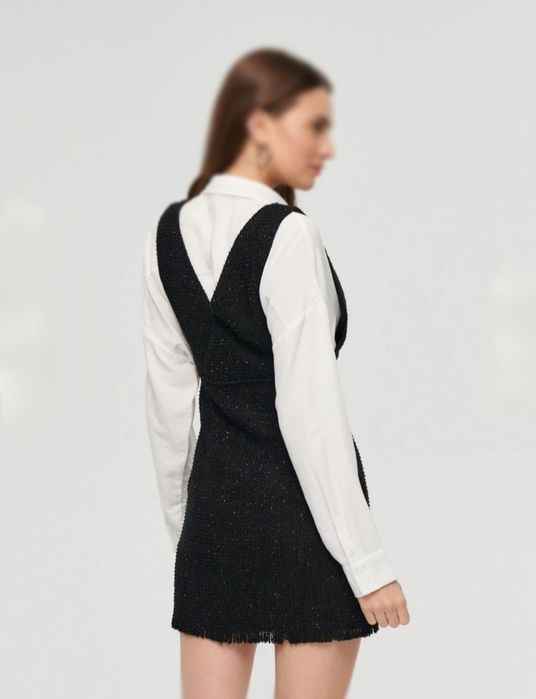 Сарафан на осінь приталений