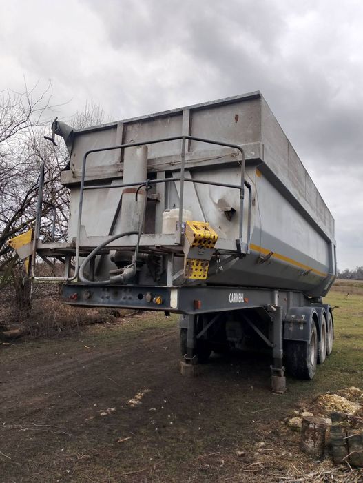 Продам Напівпричіп самоскид CARNEHL