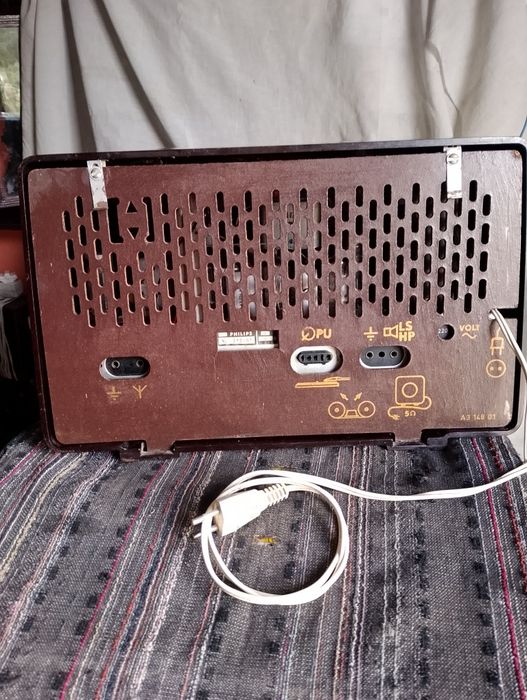 Radio Philips, bom estado