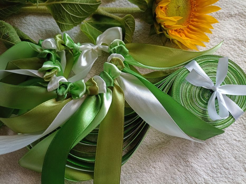 Ring oczepinowy zielony 17 wstążek odwiązywany