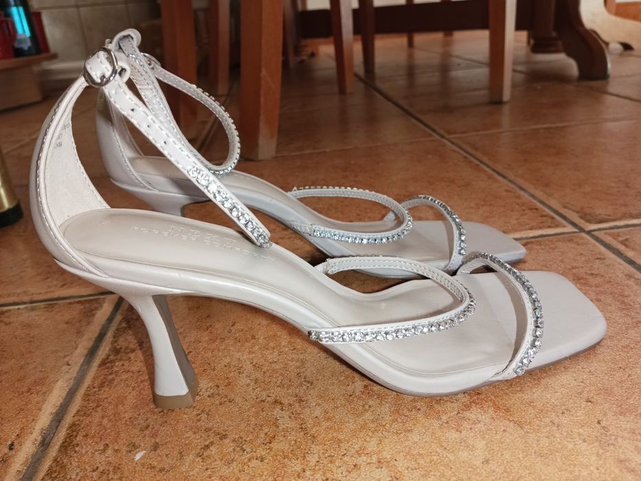 Buty damskie rozmiar 43