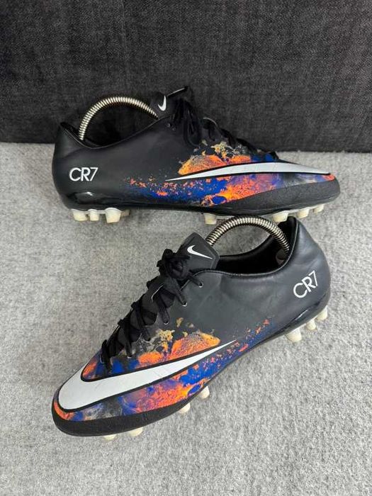 Nike Mercurial Veloce II CR7 Savage AG 40,5 buty piłkarskie korki