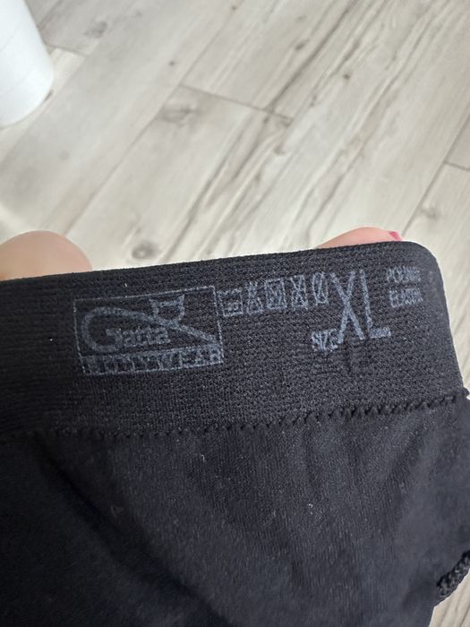 Nowe stringi Gatta czarne elastyczne gładkie XL