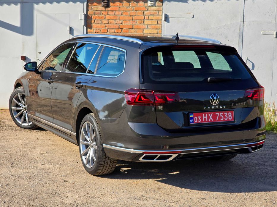 VW Passat R-Line Elegace 2.0TDI 2021