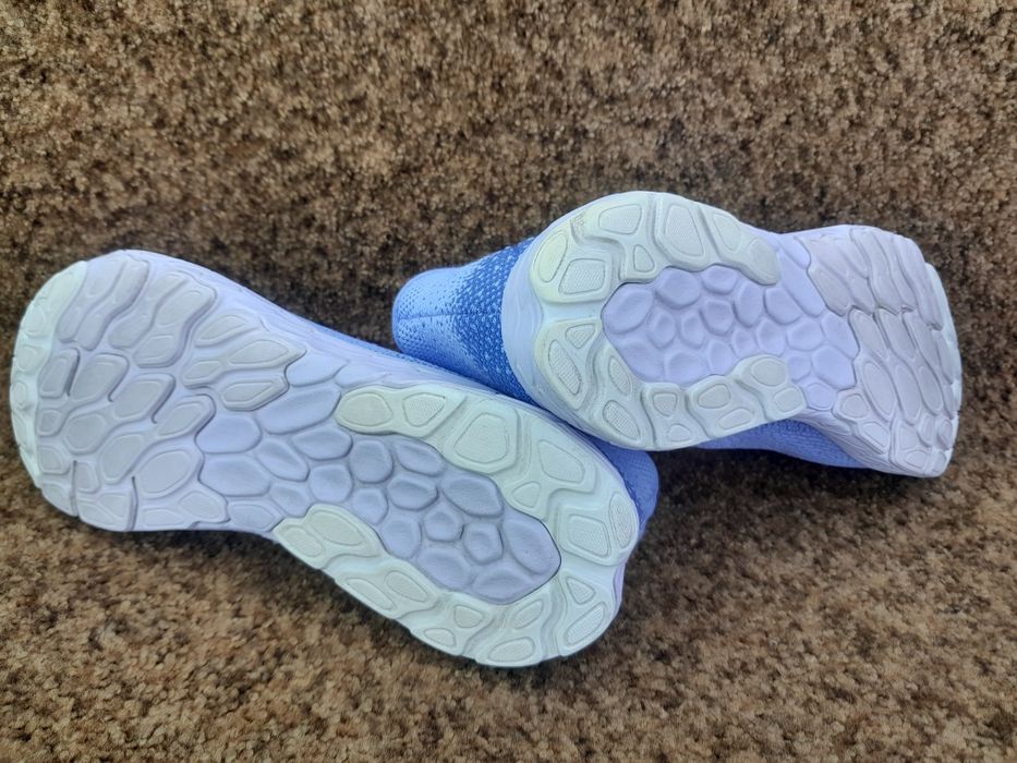 Кросівки оригінал  New Balance Fresh Foam  41 розмір.