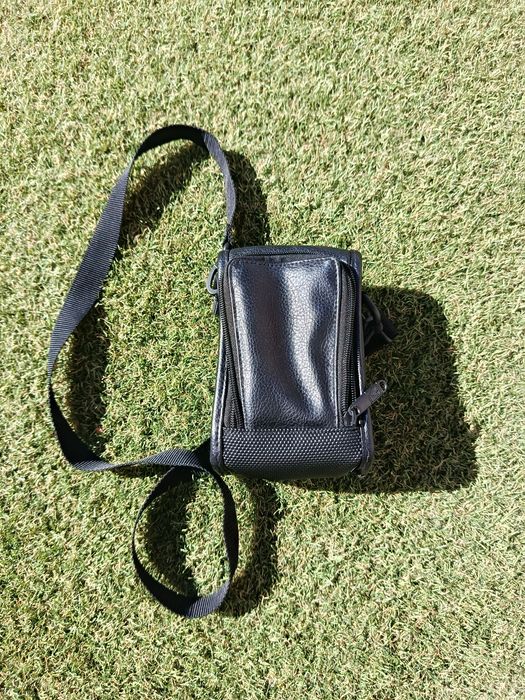 Case Logic Mala de Ombro Preta 11×16×8cm – Vários Compartimentos