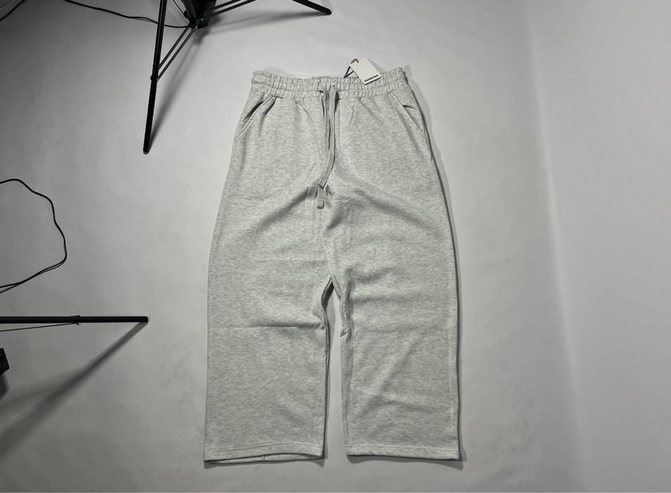 Сірі широкі спортивки Bershka baggy sweatpants штаны серые бершка