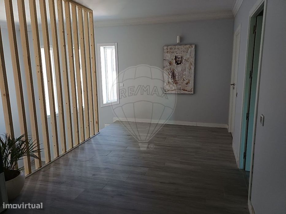 Moradia T4 para venda