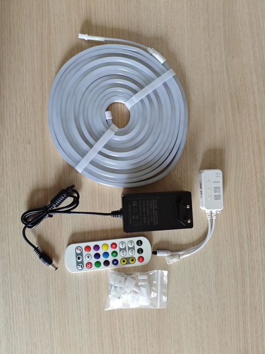 Taśma Neon LED RGBIC Zestaw 5 Metry Neon Świetlny Wąż Światlo Ledy RGB