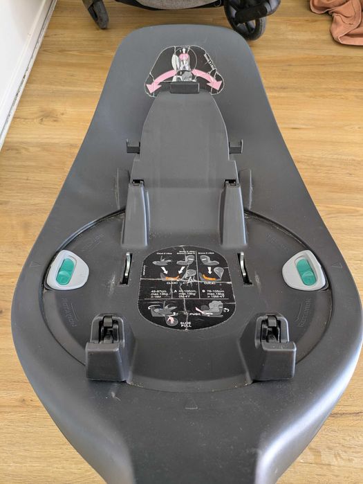 Conjunto ovo e carrinho Cybex - Ovo Cloud Z i-Size e Carrinho Mios