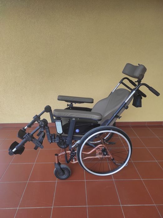 Wózek inwalidzki Vermeiren Inovys 2 Evo