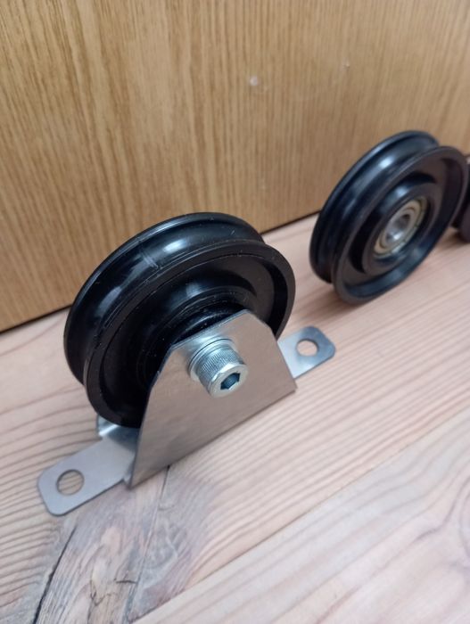 Ролики для силових тренажерів