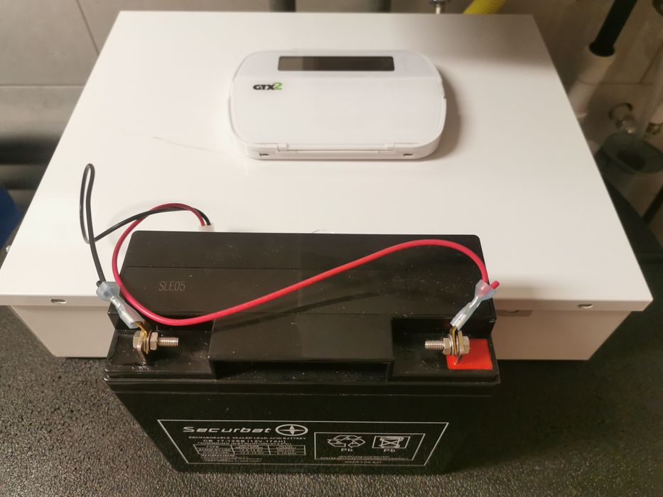 Centrala alarm z klawiatura i bateria