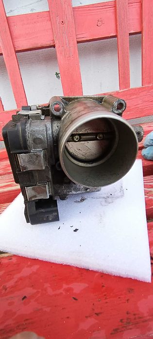 Дросельна заслінка Skoda Fabia (Octavia)