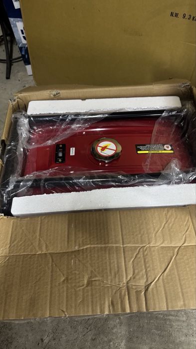 Продам новий генератор із за кордону