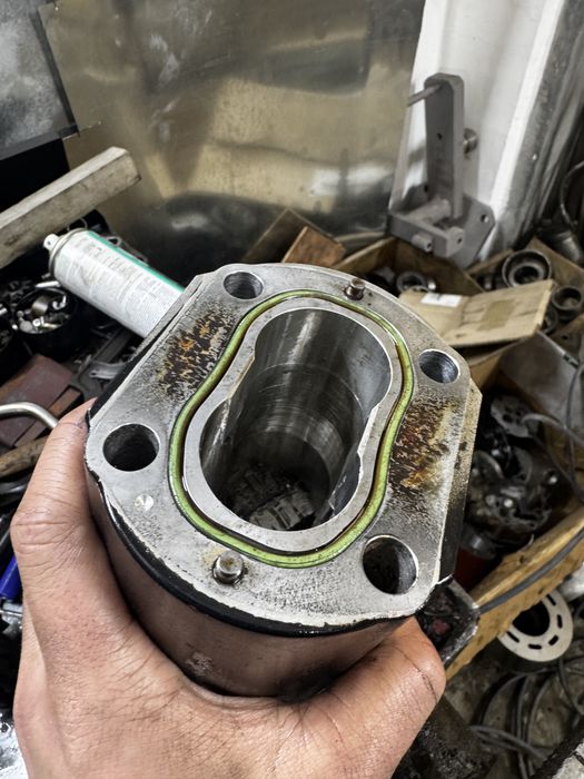 Ремонт ГСТ (Гідростатика) John Deere/Case