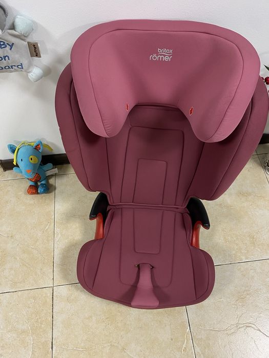 Автокрісло Britax Römer KIDFIX2 R Група 2/3 (15-36кг) бустер