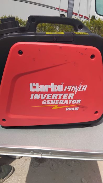 Gerador Inverter Clarke 800W silencioso